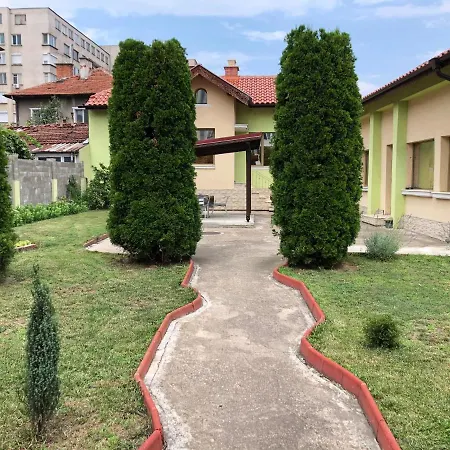 منزل للإقامة House Alex مونتانا